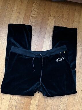 BCBGMaxAzria Black Drawstring Velvet Lounge Pants